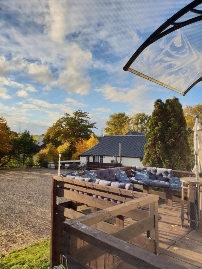 Schoene Wohnung Kleiner Onkel Auf Idyllischem Reiterhof Nahe Burg Eltz Münstermaifeld المظهر الخارجي الصورة